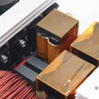 氣隙對磁芯損耗的影響在不同頻率下有何變化